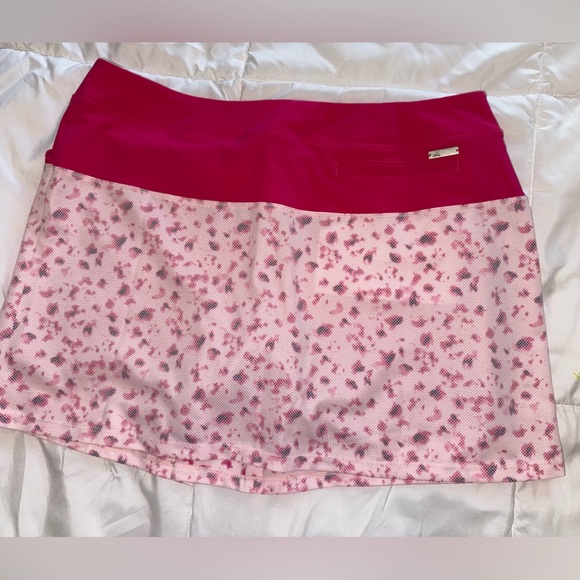 NWT Adidas Women's Pink Golf Tour Animal Print Pull On Skort Size Medium Size L - Picture 5 of 7